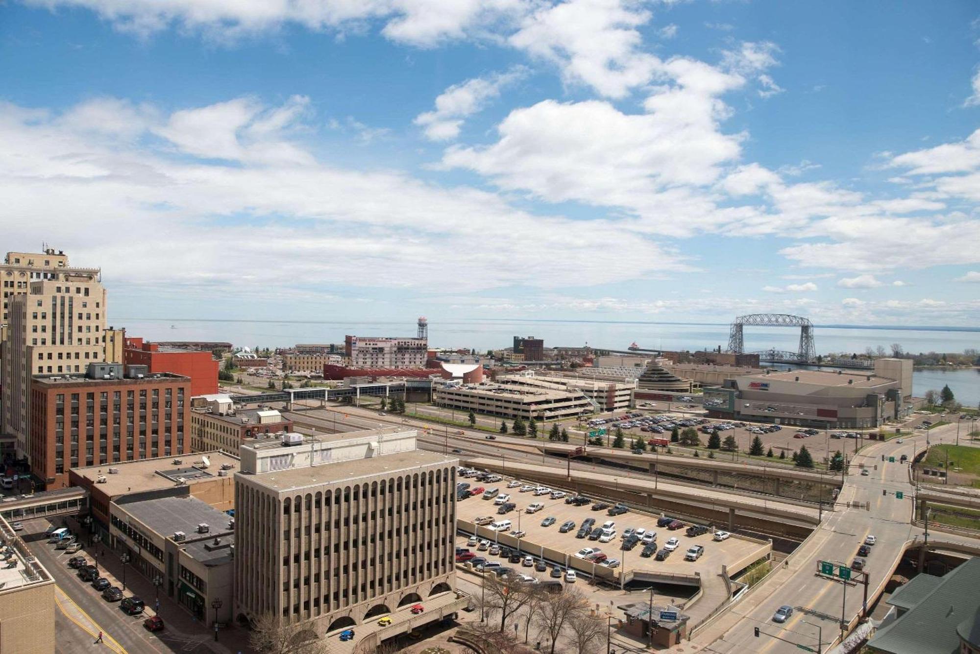 Radisson Hotel Duluth-Harborview ภายนอก รูปภาพ